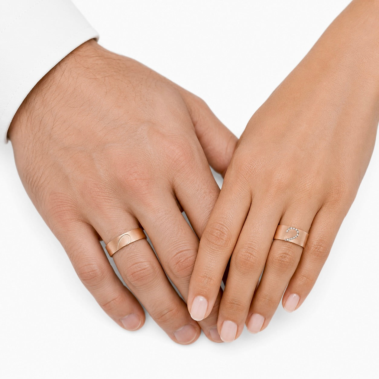 Interlocking Heart Couple Bands