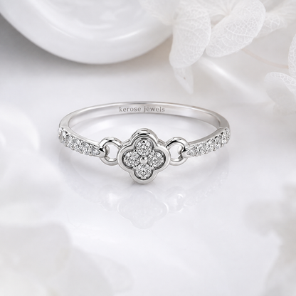 Clover Diamond Ring