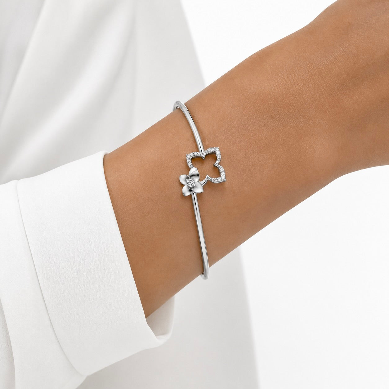 Floral Clover Bangle