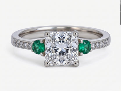 Aura Verda Princess Cut Diamond Ring