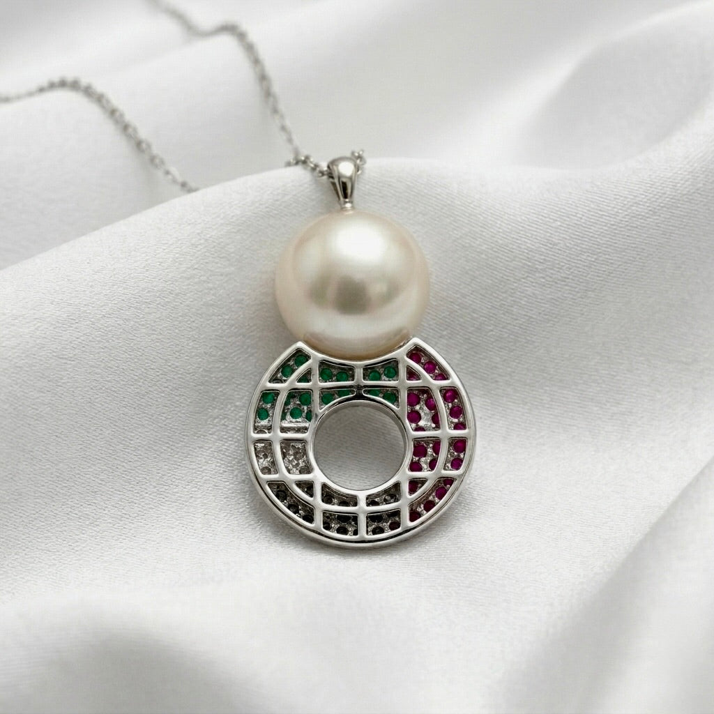 UAE Flag Pearl Pendant