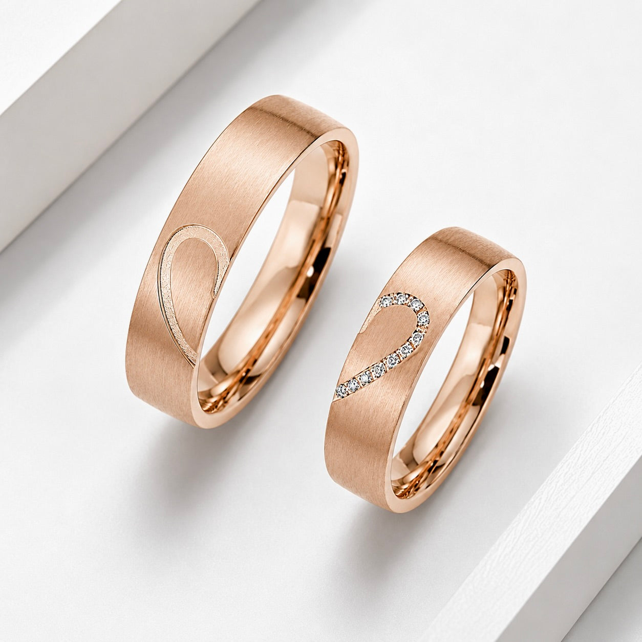 Interlocking Heart Couple Bands