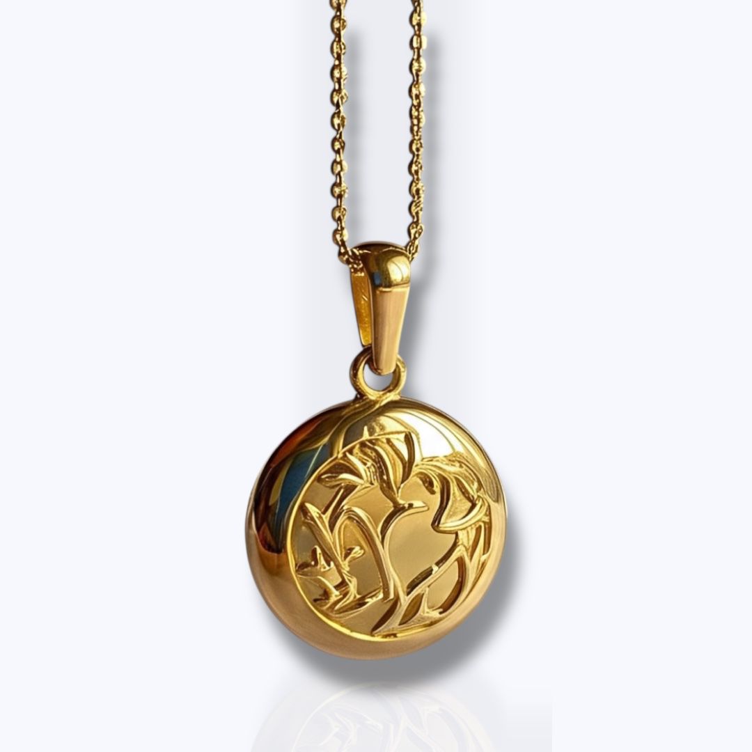 Yellow Gold 18k Heritage Royal look Pendent with Chain